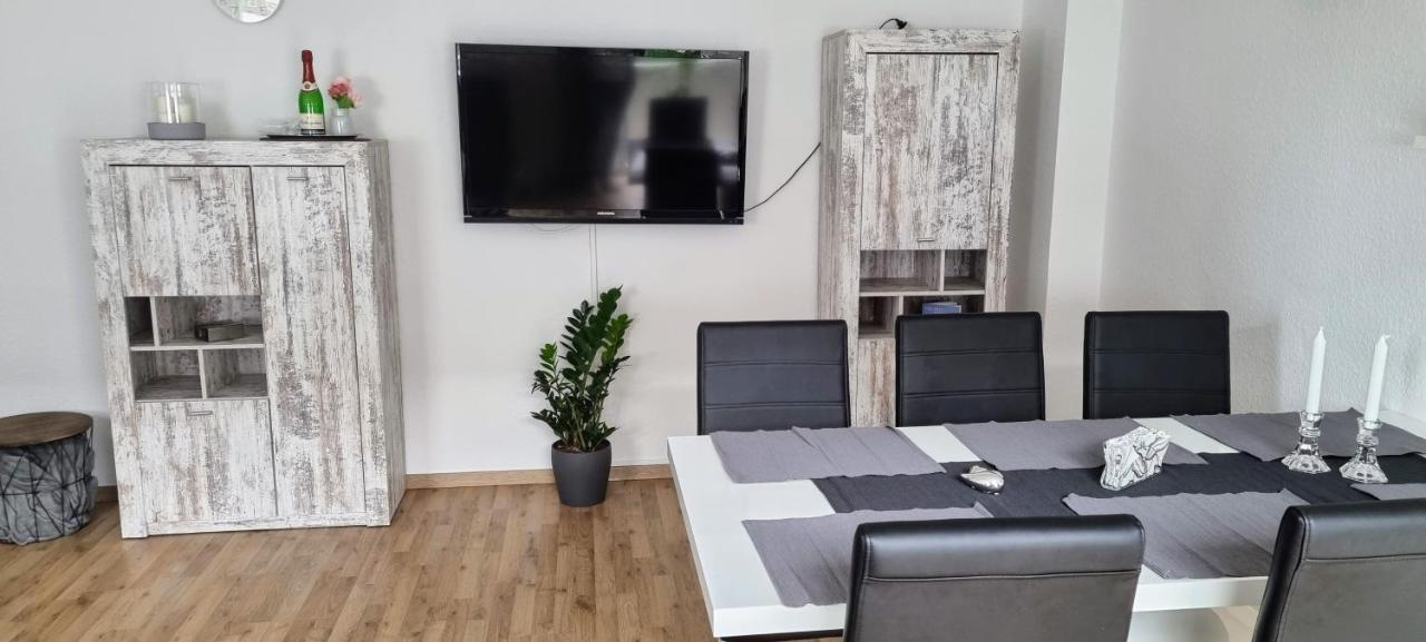 Fewo-alter Plussize Apartment *